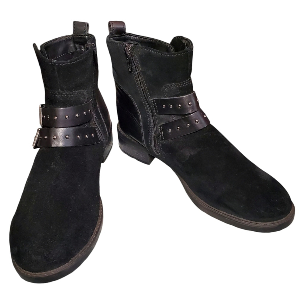 Clarks Boots Swansea Grove Suede Ankle Lined Biker Bootie Studded Straps Size 9
